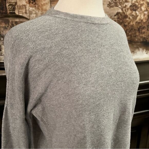 LOFT Gray Sweater Long Drop Sleeve size XS - Picture 4 of 9
